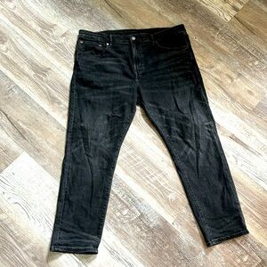 Men’s AE jeans
